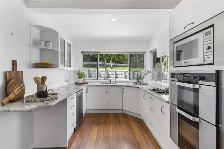 73 Saffron Street Birkdale_14