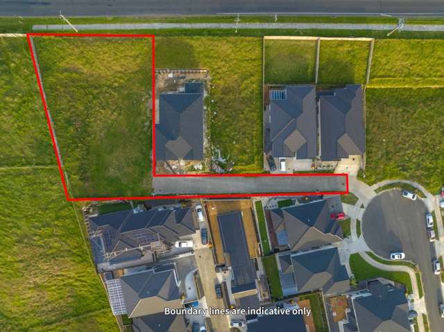 Freehold Section in Flat Bush approx - 1128m2