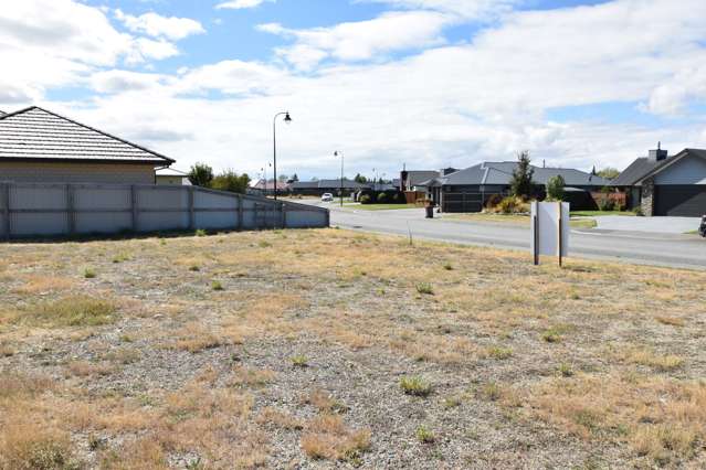 32 Lakeland Avenue Twizel_2