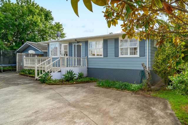 70 Archmillen Avenue Pakuranga Heights_1