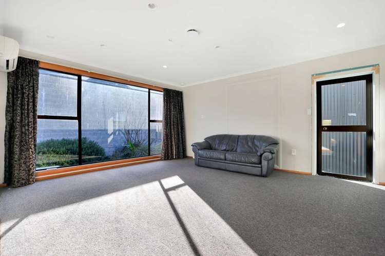 17 Mona Square Ashburton_12