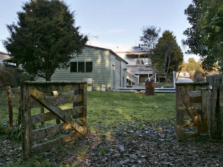 1575 River Road Broadlands_13