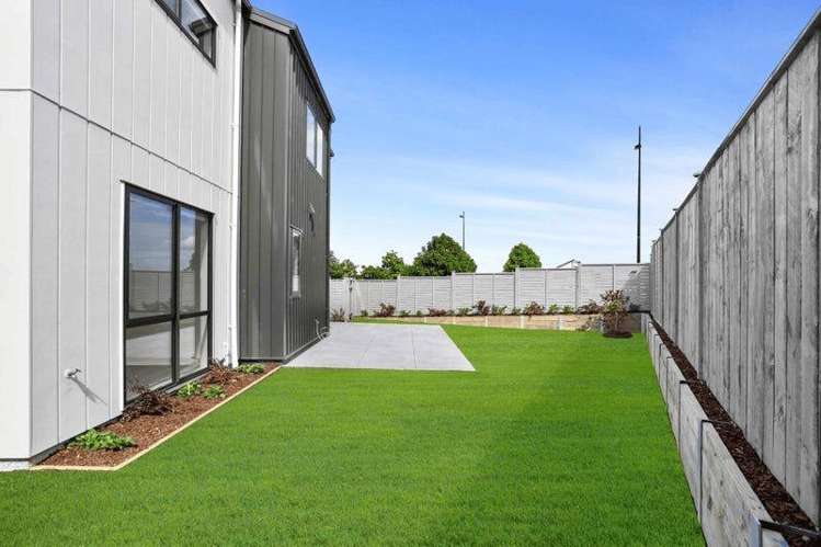 17 PARKMORE DRIVE "PARK GREEN" Papakura_6