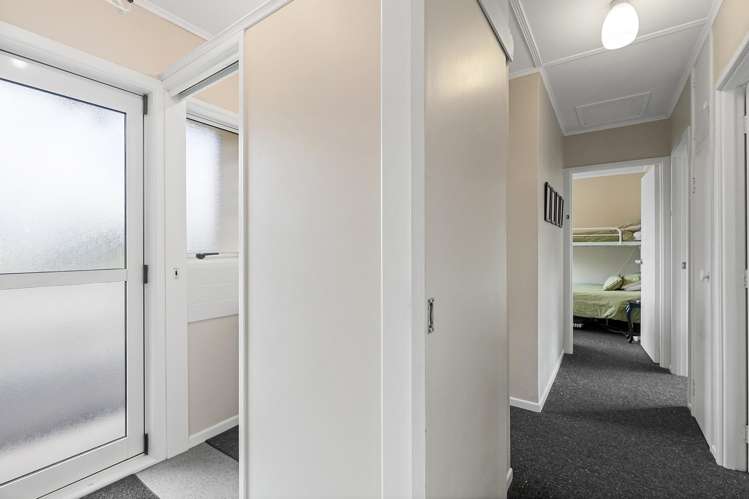 11A Mackenzie Street National Park_12