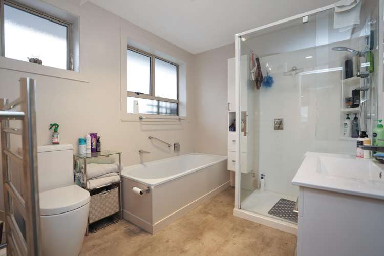 60 Alford Forest Road Allenton_27