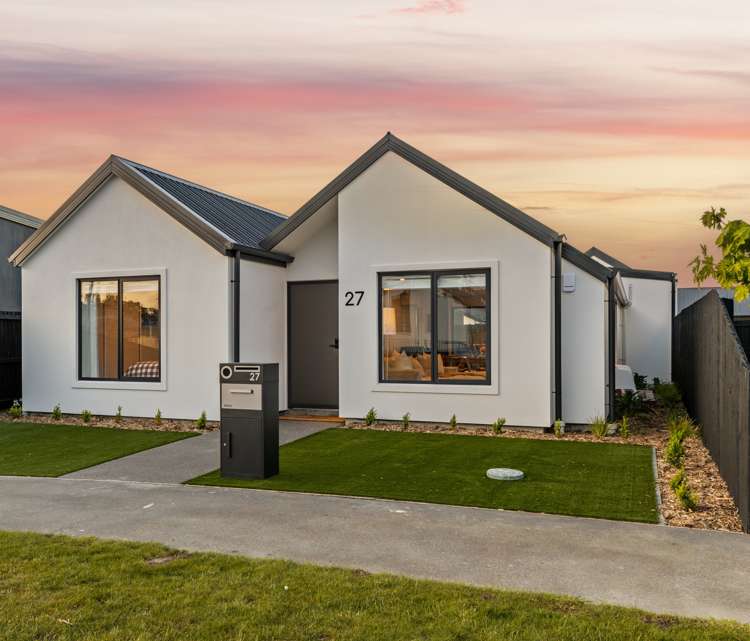 27 Eminence Drive Northwood_13