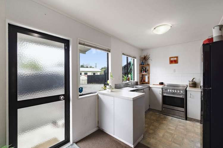 1/11 Robins Road Judea_8