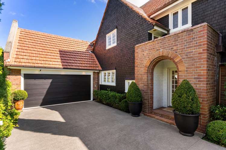 130 St Stephens Avenue Parnell_40