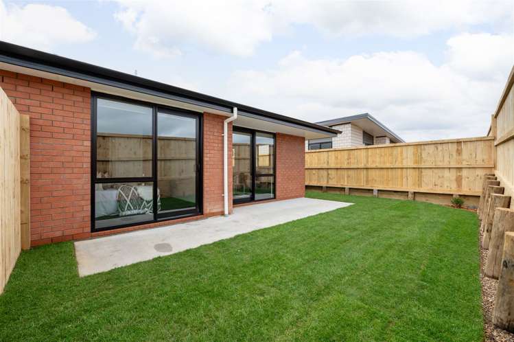 31 Waruhia Crescent Rototuna North_17