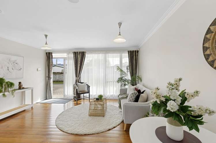 2/1 Saulbrey Grove_0