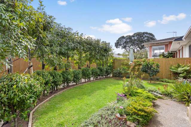 2/41 Torrance Street Epsom_2