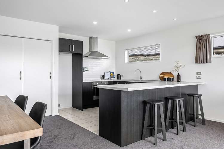 26 Millesimes Way Yaldhurst_7