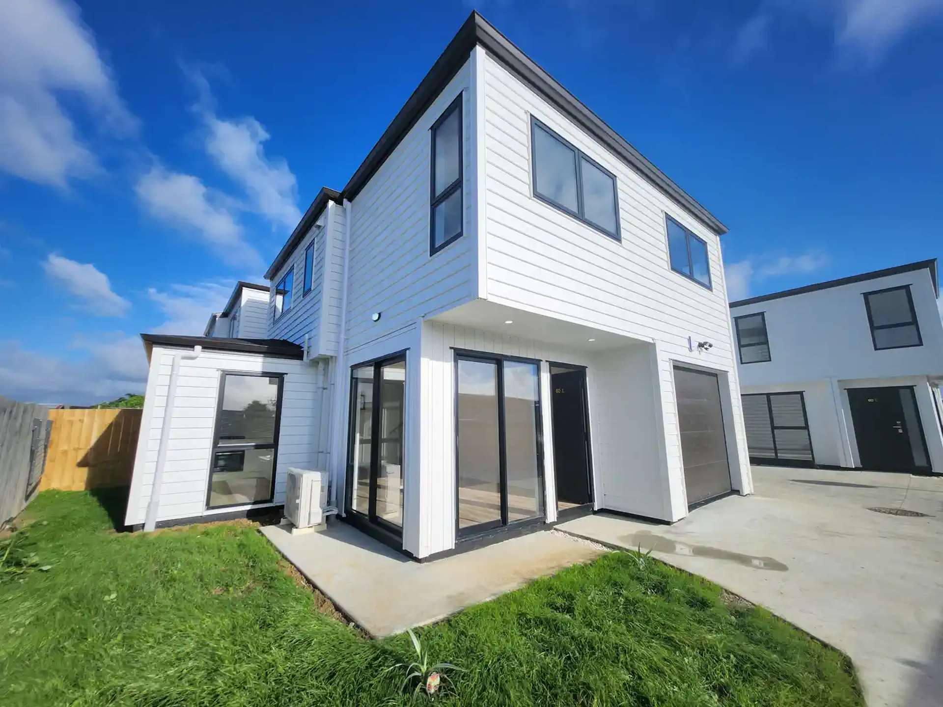 60 B & C Heybridge Street Manurewa_0