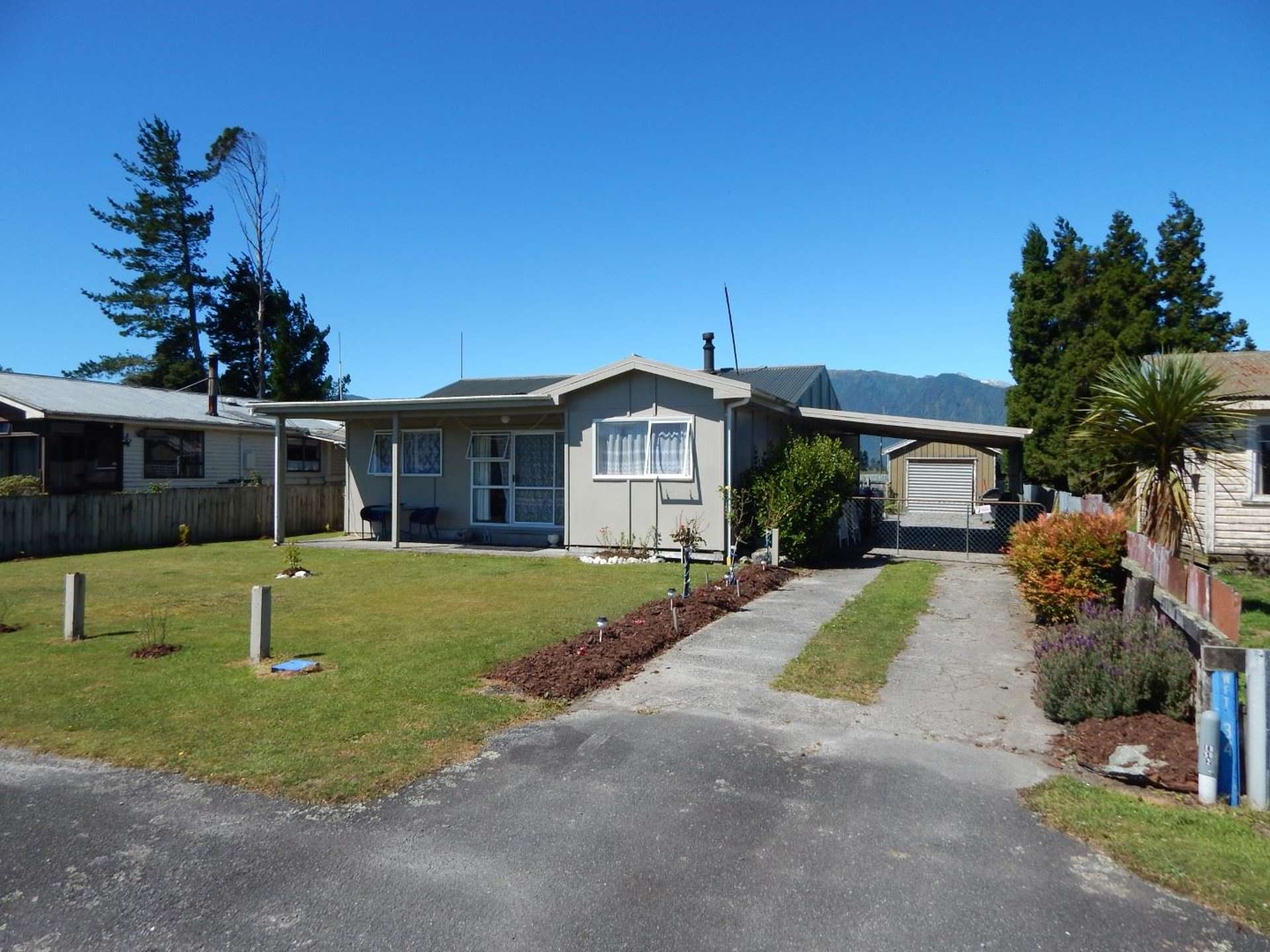 34 Wanganui Flat Road Harihari_0