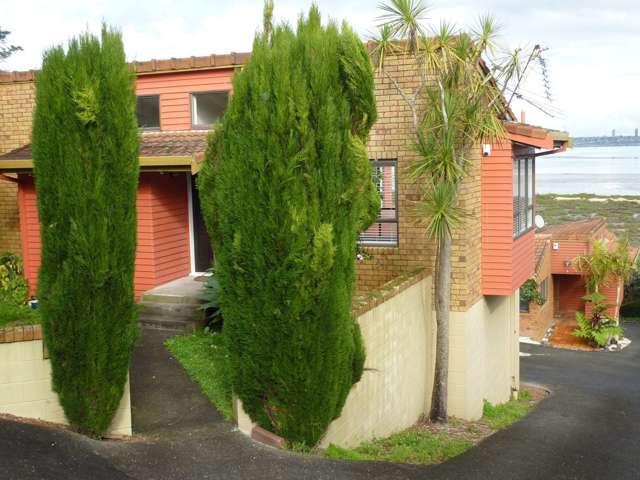 2/28 Walter Street Hauraki_1