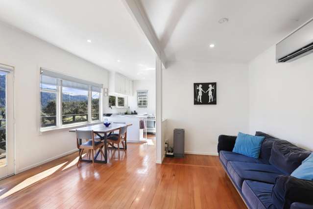 26 Ocean View Road Huia_1