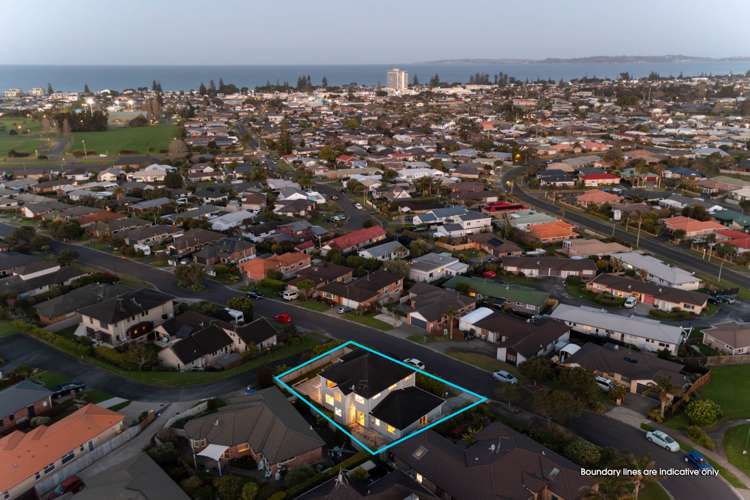 52 Chesterfield Way Orewa_36