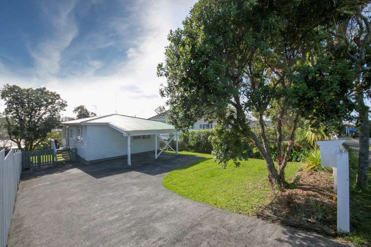 2/159 Titirangi Road New Lynn_12