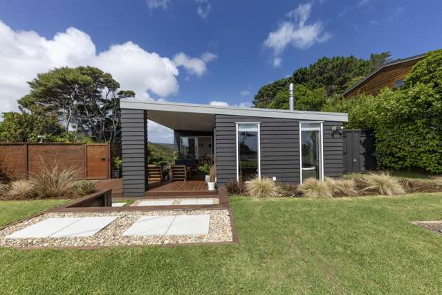 32 Te Ahuahu Road Piha_2