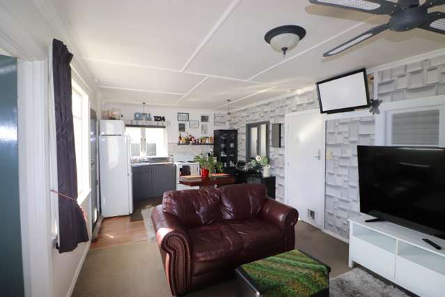 22 Simmonds Street Alexandra_4