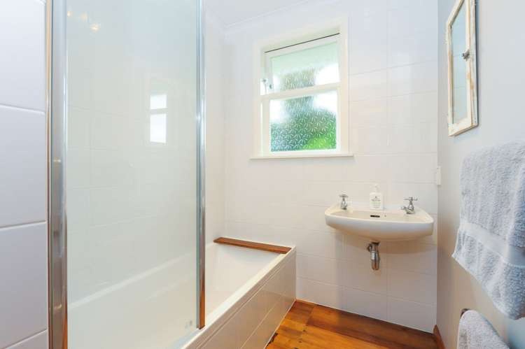 40 Lynwood Road New Lynn_13