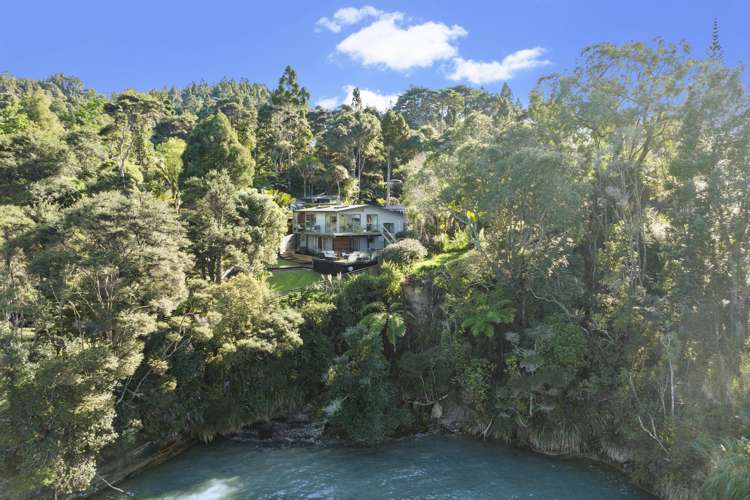 95 Wood Bay Road Titirangi_27