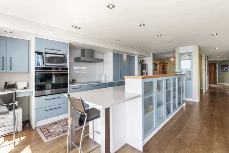 5a Sixth Avenue 1047_3