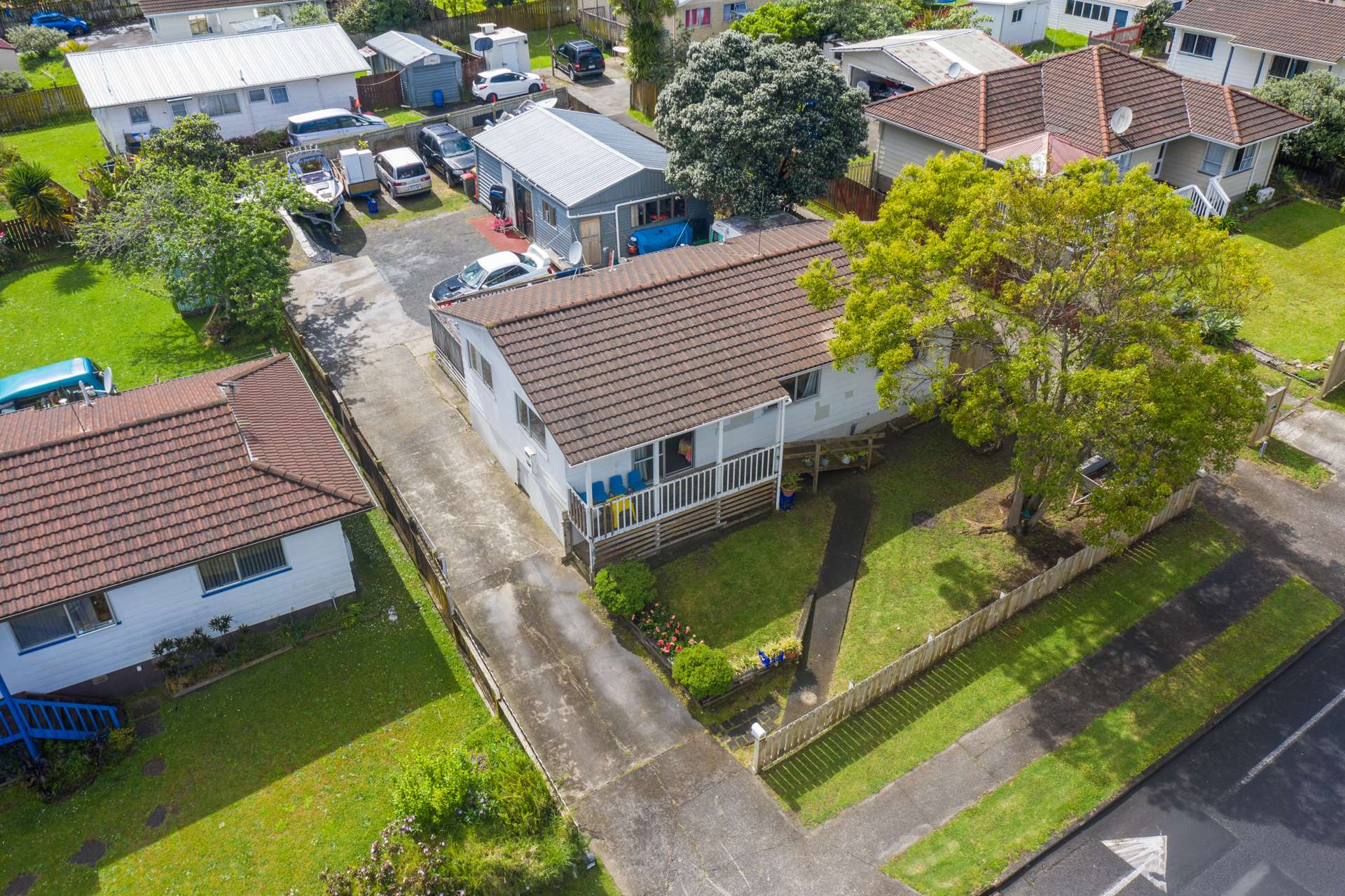 102 Finlayson Avenue Clendon Park_0