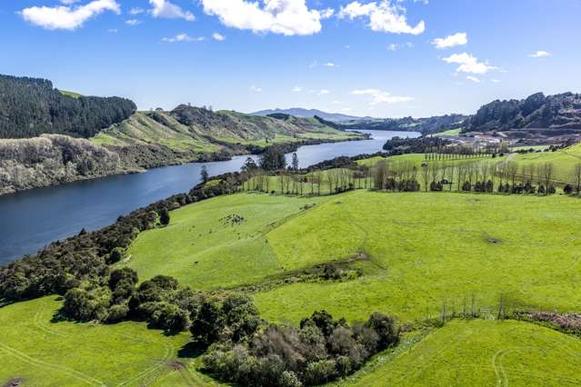 Rata Downs - Trophy farm offering