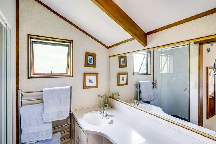 6 Kokako Place Taradale_12