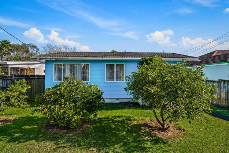 1/12 Cresta Avenue Beach Haven_28