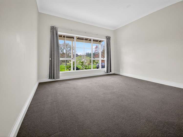 154 Awa Road Kumeu_8