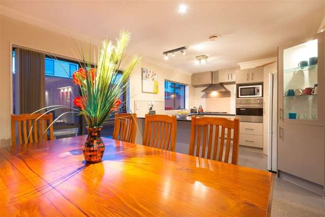 10 Manning Rise Flat Bush_4