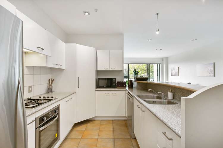 26/8 Basque Road Eden Terrace_8