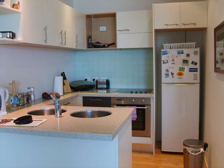 915/11 Tamariki Avenue Orewa_6