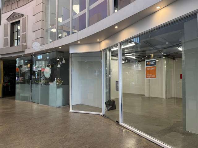Shop 11, 1 Manners Street Te Aro_3