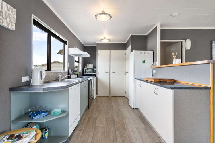 805b Ocean Road Whangamata_14