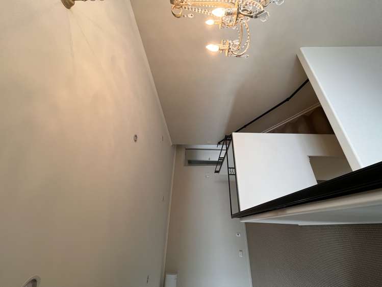 8 Terrasini Drive Flat Bush_15