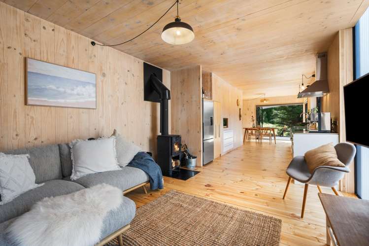 41 Aylmers Valley Road Akaroa_11