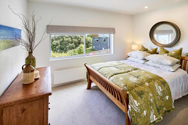 14/2 Onslow Road Khandallah_8