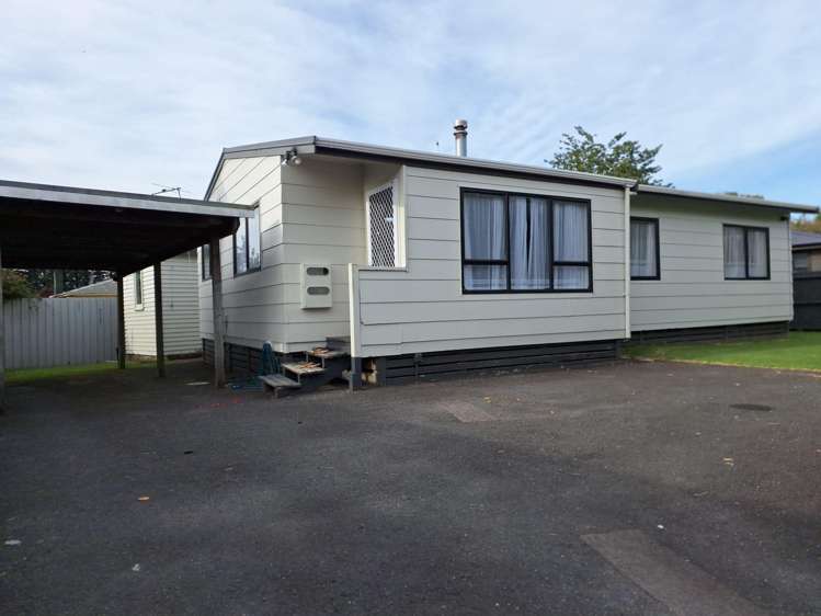  A/44 Sunset Road Mangakakahi_0