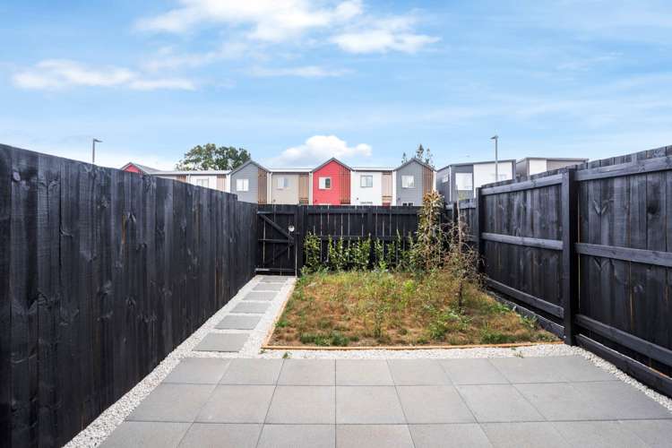 17 Valour Lane Papakura_16