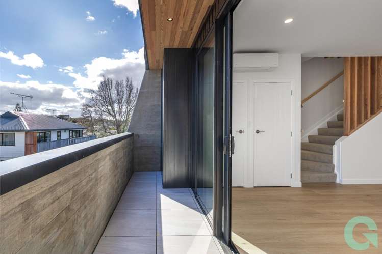 2/37 Bay Street 1628_3
