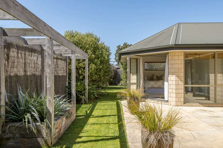 7 Milkers Gate Parklands_18