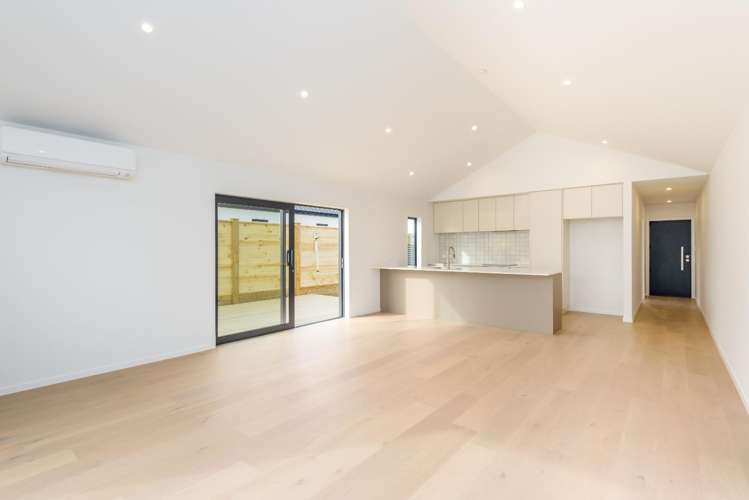 27 Ruia Crescent Cambridge_3