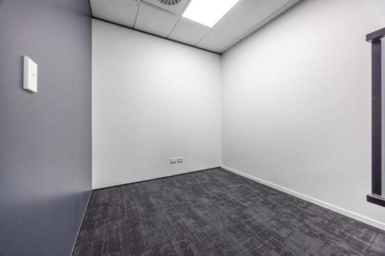 235 Broadway Newmarket_31