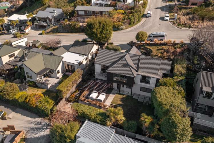 29 Greenstone Place Fernhill/Sunshine Bay_25