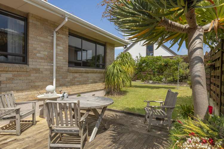 6 Woods Avenue Matua_7