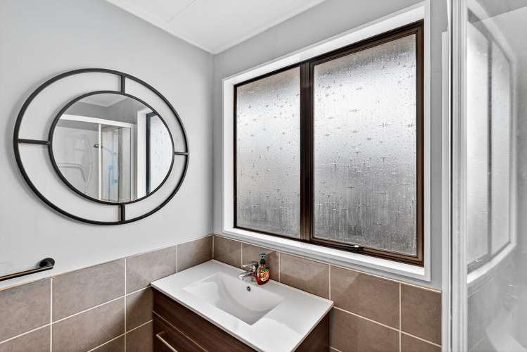 23 Ryan Crescent Greenmeadows_5