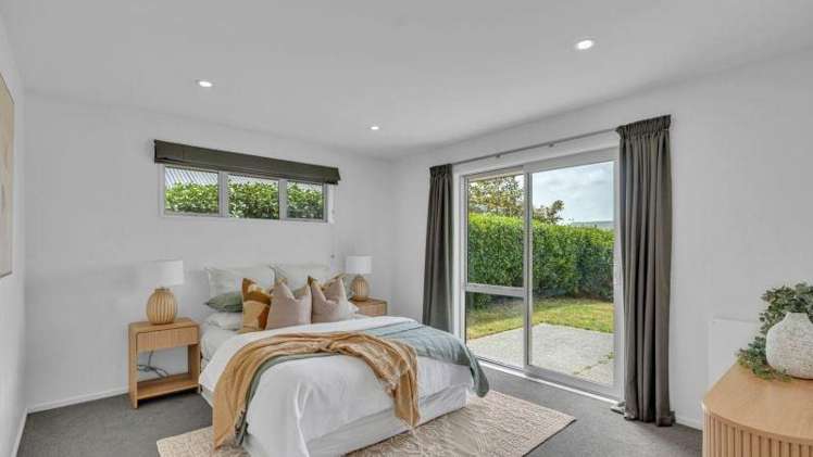 16 Winfield Dr Wigram_9